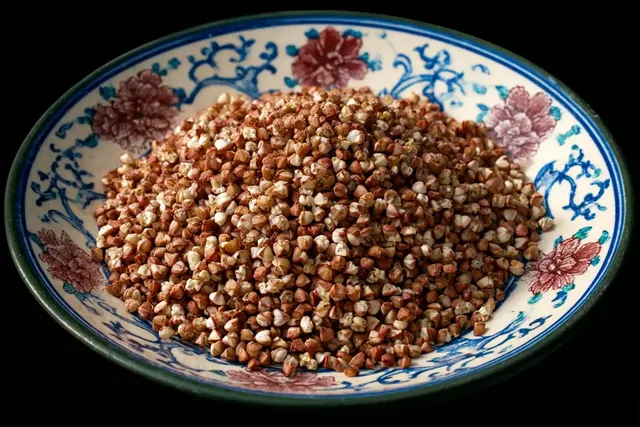 Гречка, купленная в апреле, и гречка августовская — одна и та же пачка, но хранится по-разному: вот почему