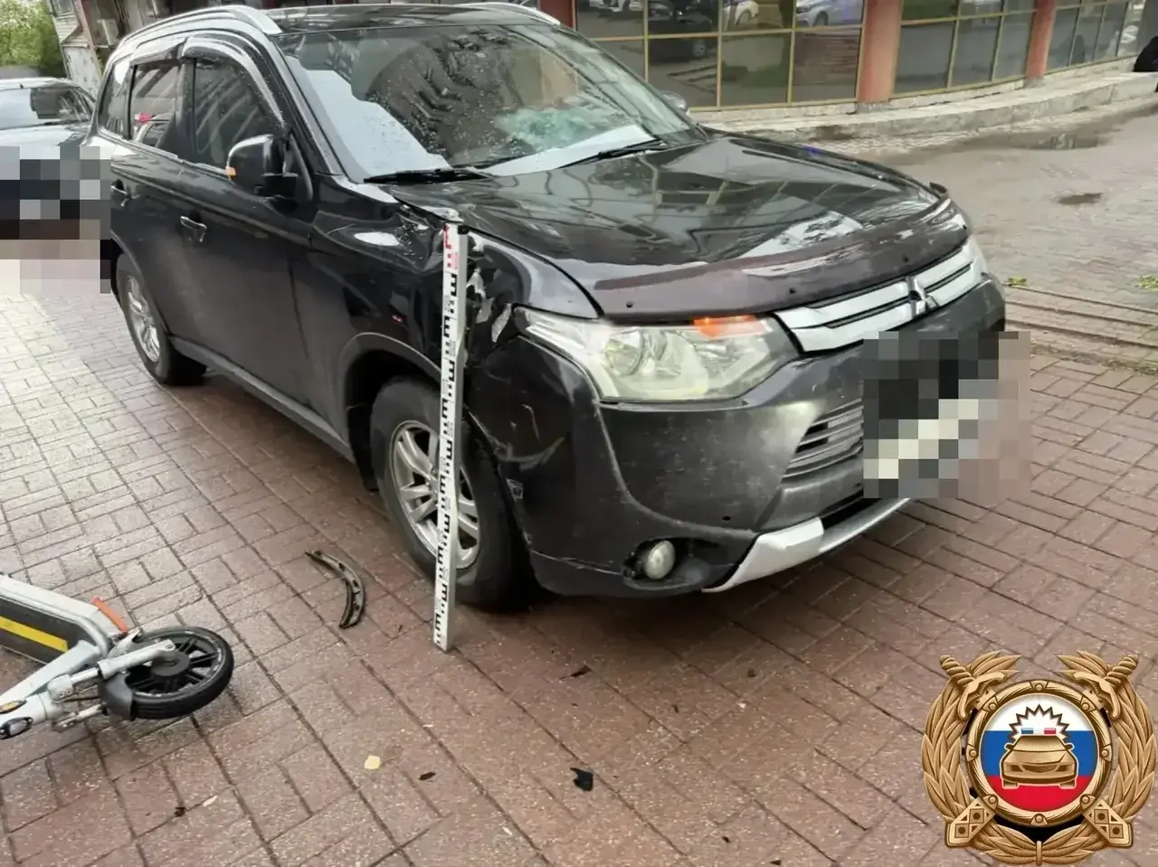 Иномарка сбила самокатчика в Ставрополе