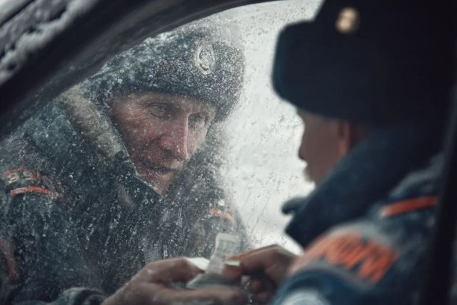 Инспектор предлагает решить вопрос на месте: пошаговый алгоритм, как зафиксировать взятку законно