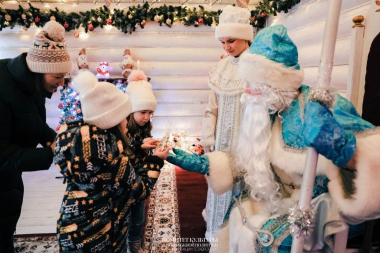 В Ставрополе открывается новогодняя резиденция Деда Мороза