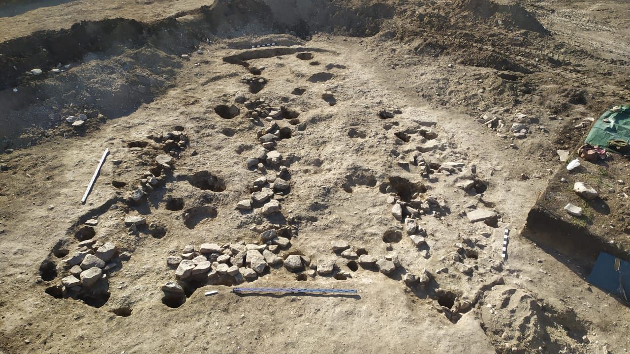 Древние жилища и золотоордынское захоронение обнаружили на Ставрополье