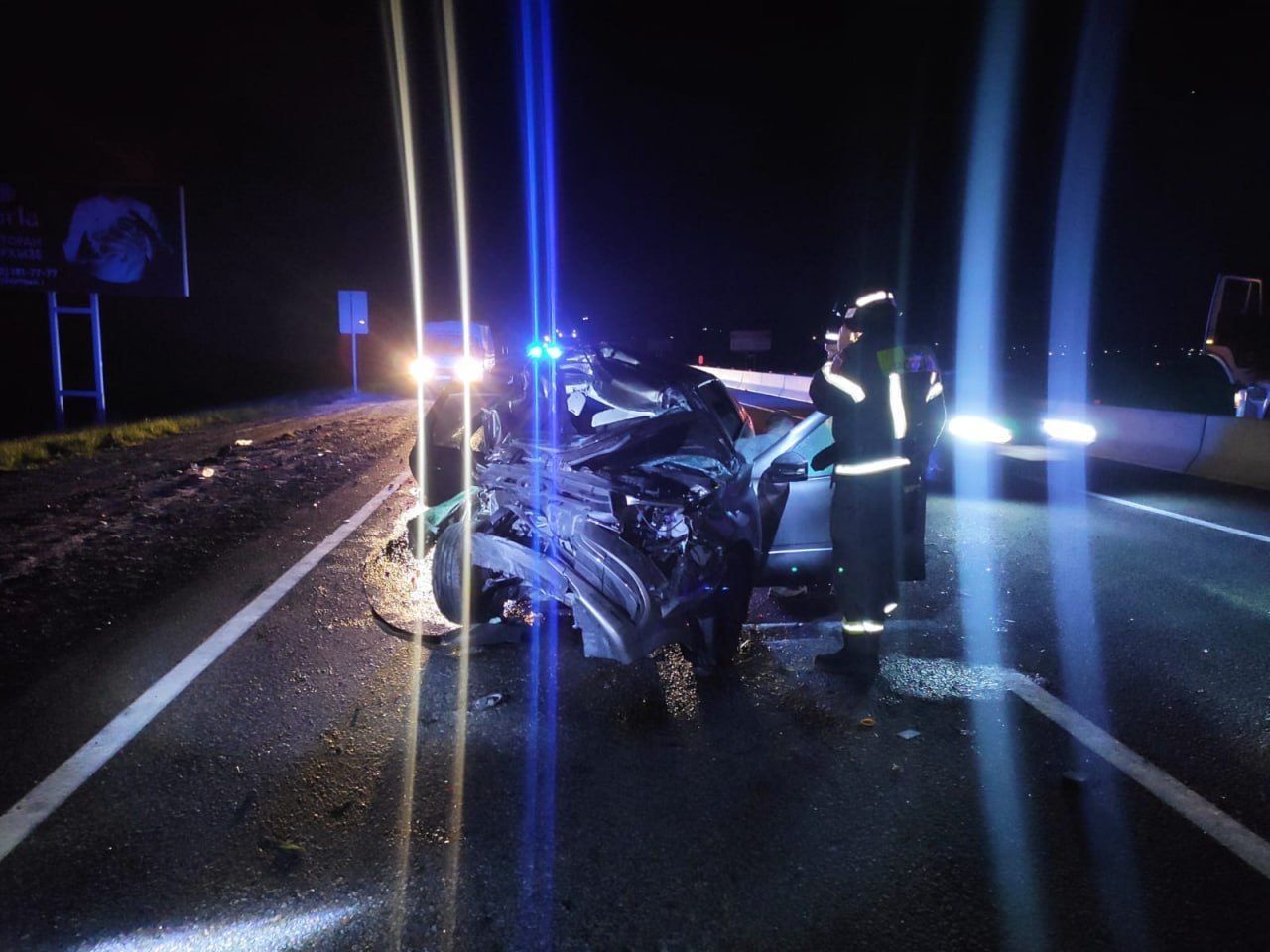 Лихач влетел в КамАЗ под Ставрополем