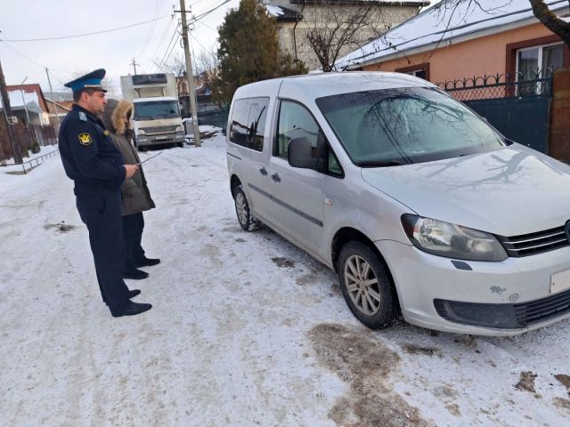 Мужчина погасил 314 штрафов ГИБДД после ареста автомобиля
