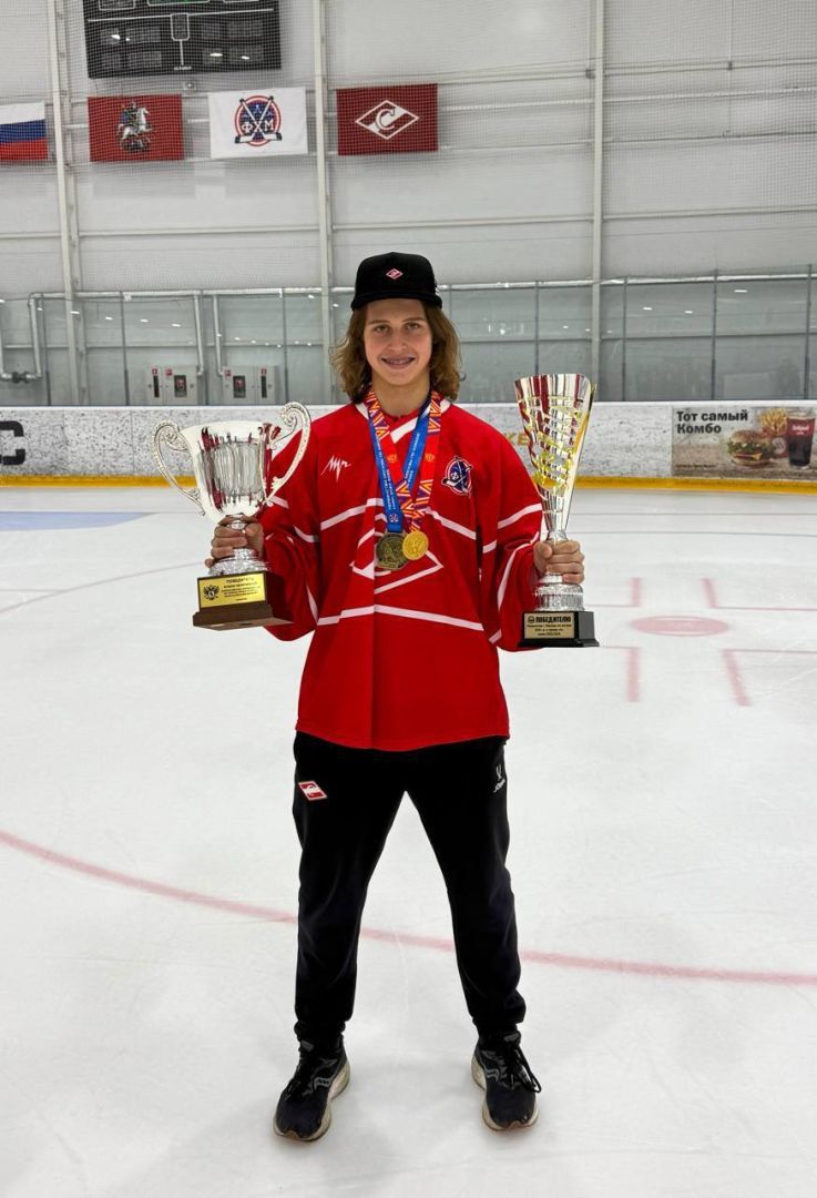Юный невинномыссец стал одним из победителей Чемпионата России по хоккею