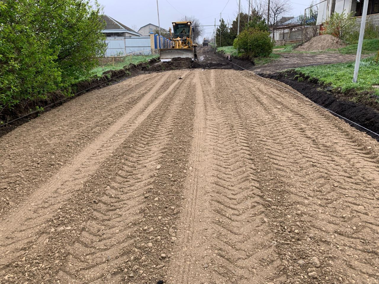 Грунтовые дороги разровняли в Предгорье