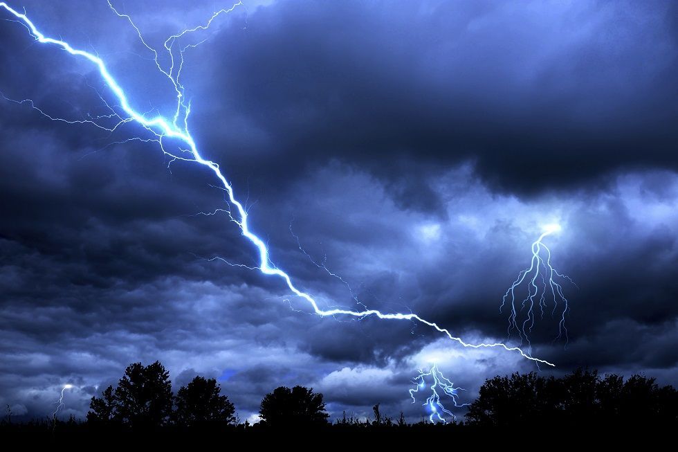 Штормовое предупреждение о ливнях с грозами объявлено в Ставропольском крае