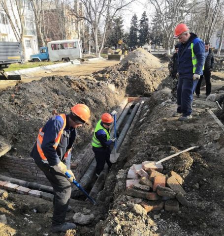 Почти 4 км тепловых магистралей реконструируют в Невинномысске
