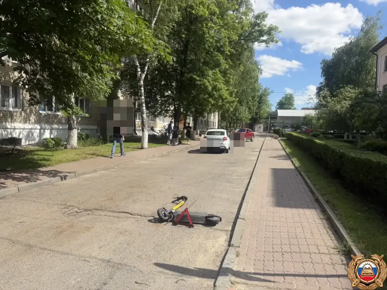 Два человека пострадали при столкновении легковушки и электросамоката в Ставрополе