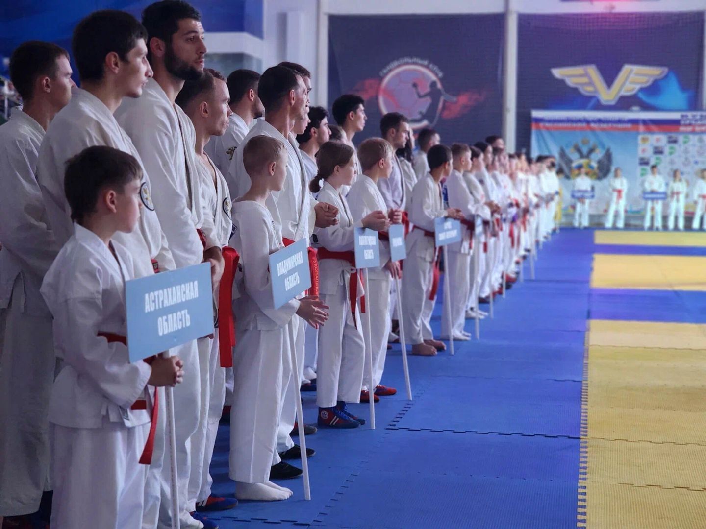 Сильнейшие бойцы страны съехались на финал Кубка России в Ставрополь