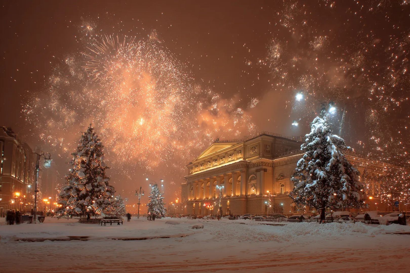Новый год в России: 7 городов, где празднуют по-особенному