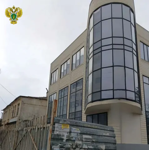 Прокуратура добилась сноса самостроя под видом жилого дома в Ставрополе