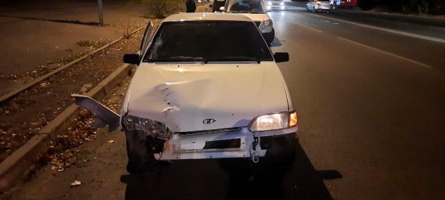 В Пятигорске перебегавший дорогу пешеход погиб под колёсами автомобиля В Пятигорске перебегавший дорогу пешеход погиб под колёсами автомобиля
