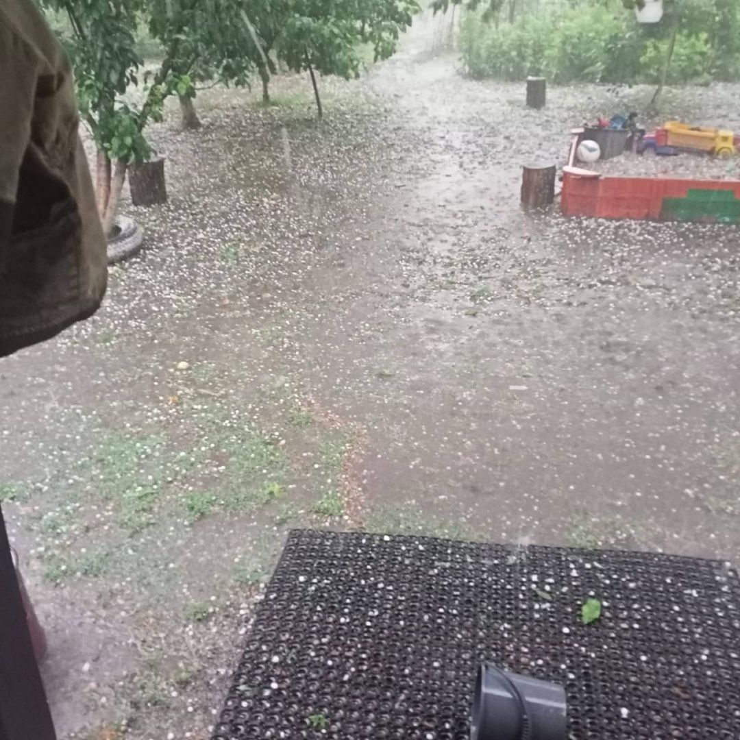 Град выпал в округе Ставрополья