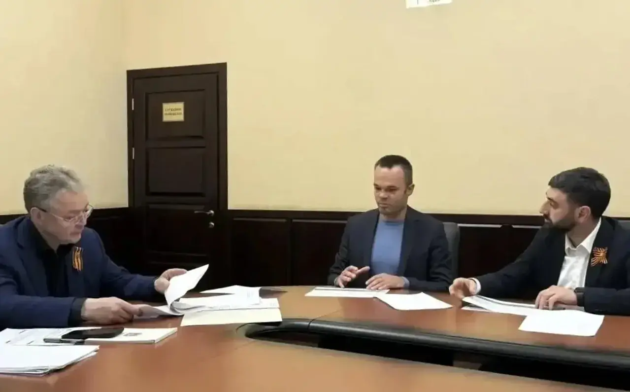 Губернатор Владимиров поручил Ассамблее народов России наладить «живой диалог» с общинами