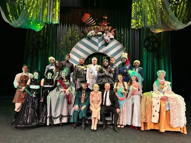 В Ставропольском драмтеатре состоялась премьера спектакля «Русский секрет»