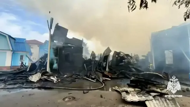 Пожар в Свято-Никольской церкви Ессентуков ликвидировали на площади 300 кв. м.