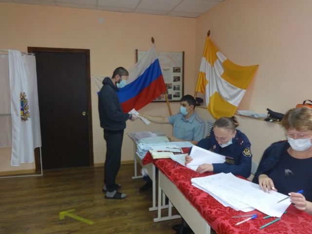 В следственных изоляторах Ставрополья свои голоса на выборах отдали почти 2 тысячи человек В следственных изоляторах Ставрополья свои голоса на выборах отдали почти 2 тысячи человек