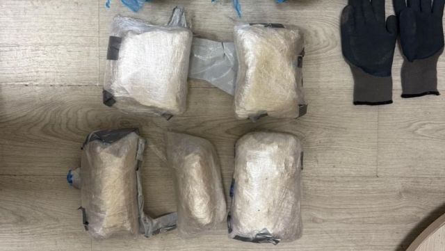 Москвич пытался продать крупную партию «синтетики» на Ставрополье