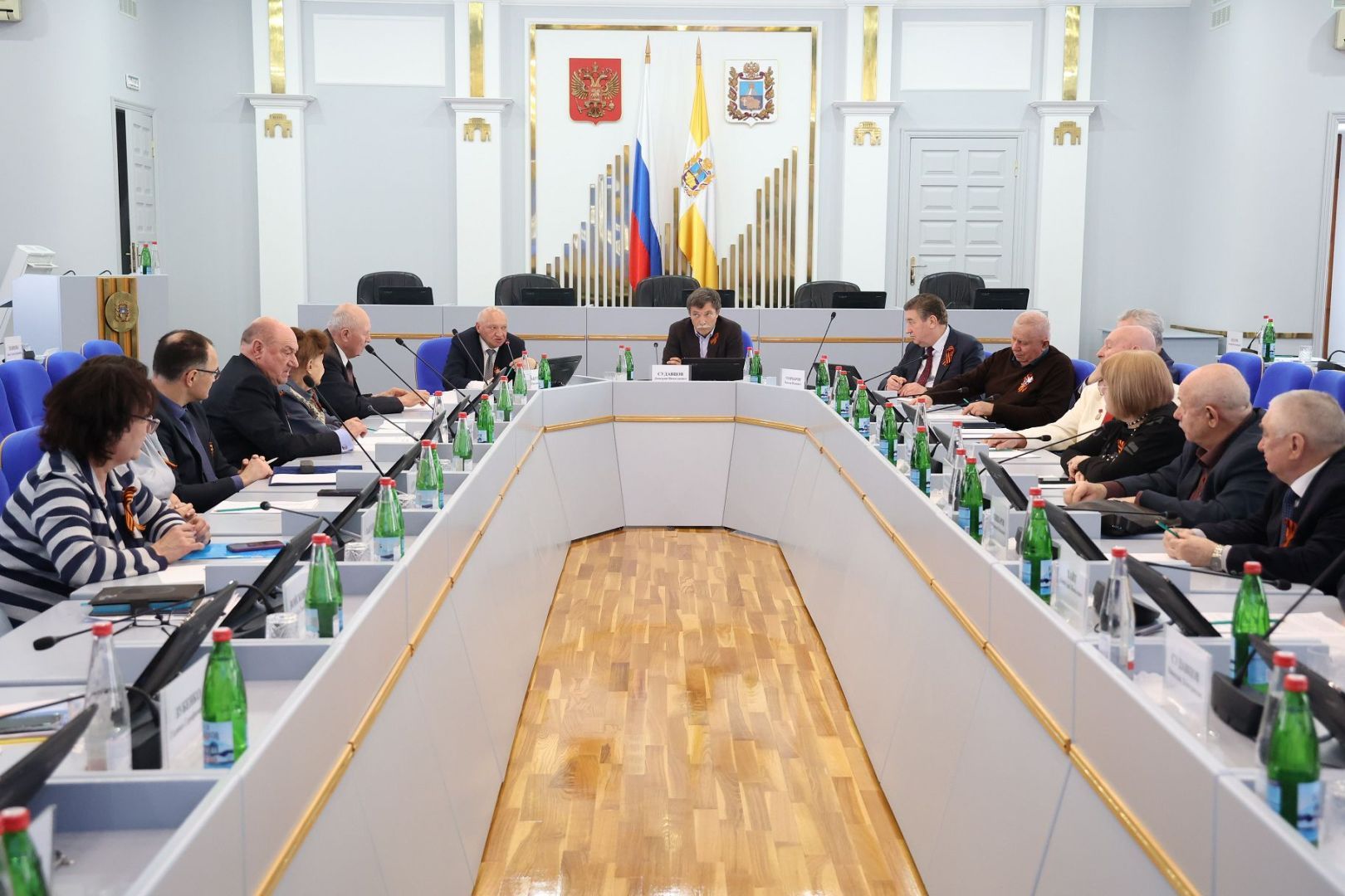 Старейшины Думы Ставрополья обсудили подготовку края к 80-летию Победы