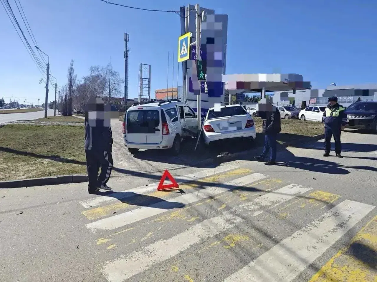 Два человека пострадали в аварии на севере Ставрополя