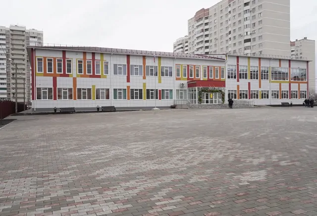 В Военном городке Ставрополя открыли новый корпус школы № 39