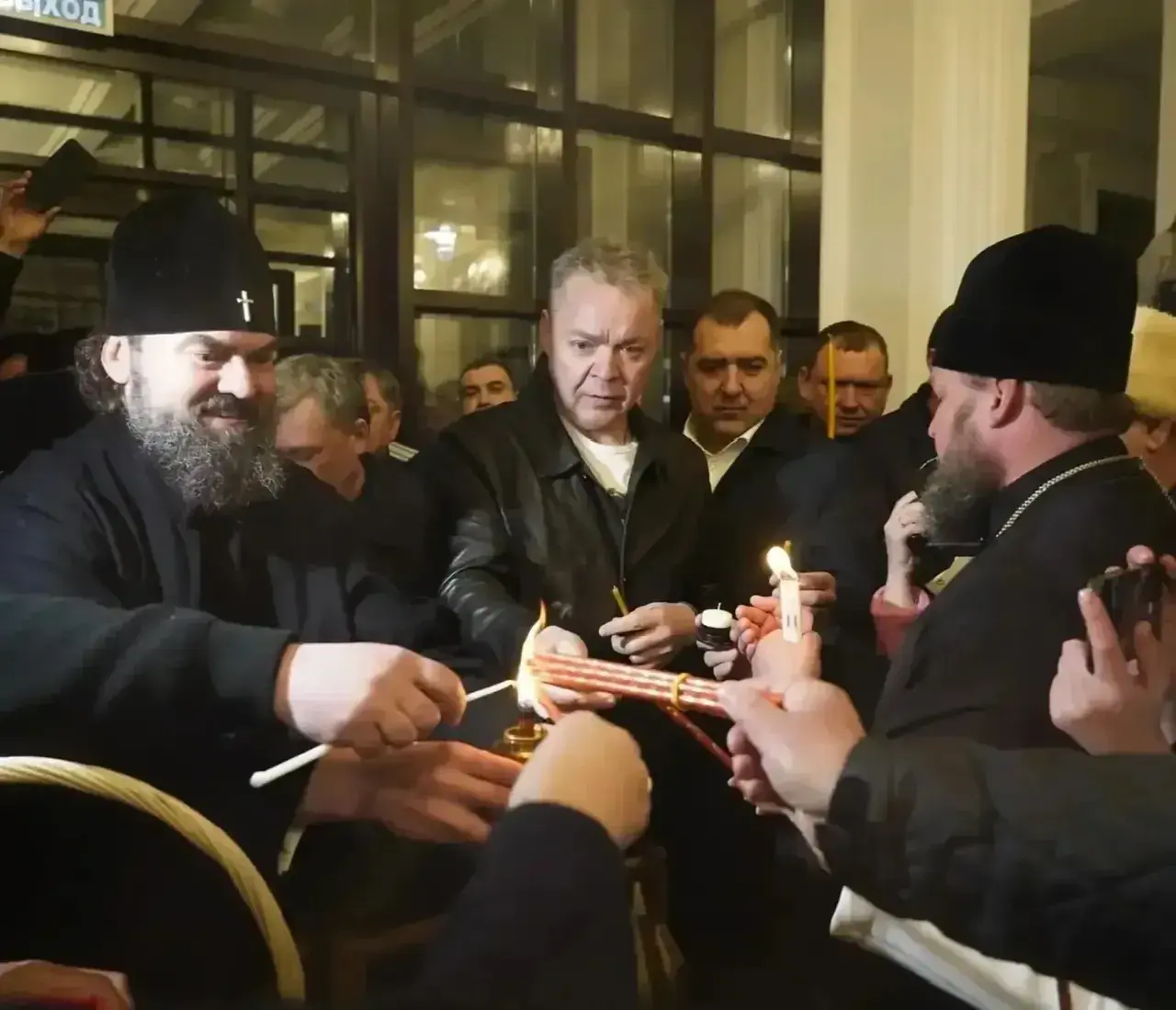 Благодатный огонь принесён на Ставрополье