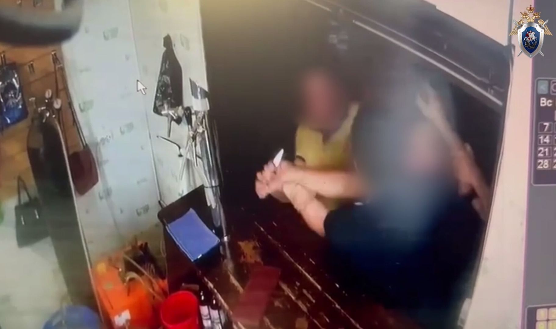 Житель Нефтекумска ударил ножом 21-летнего парня