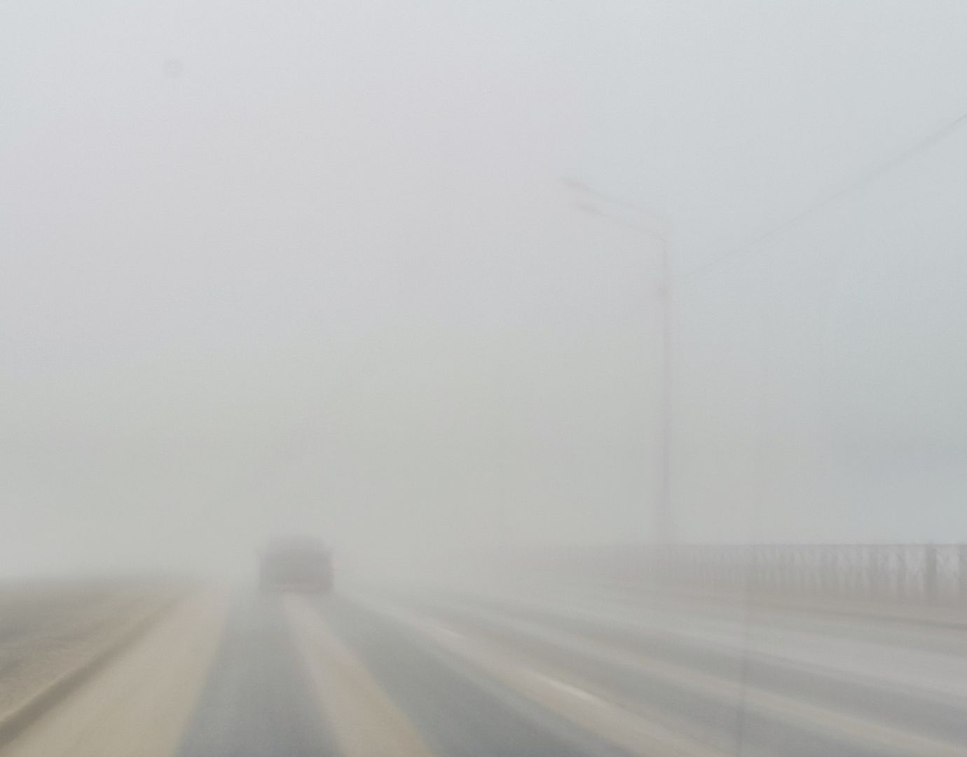 Туман осложняет движение на дорогах Ставрополья