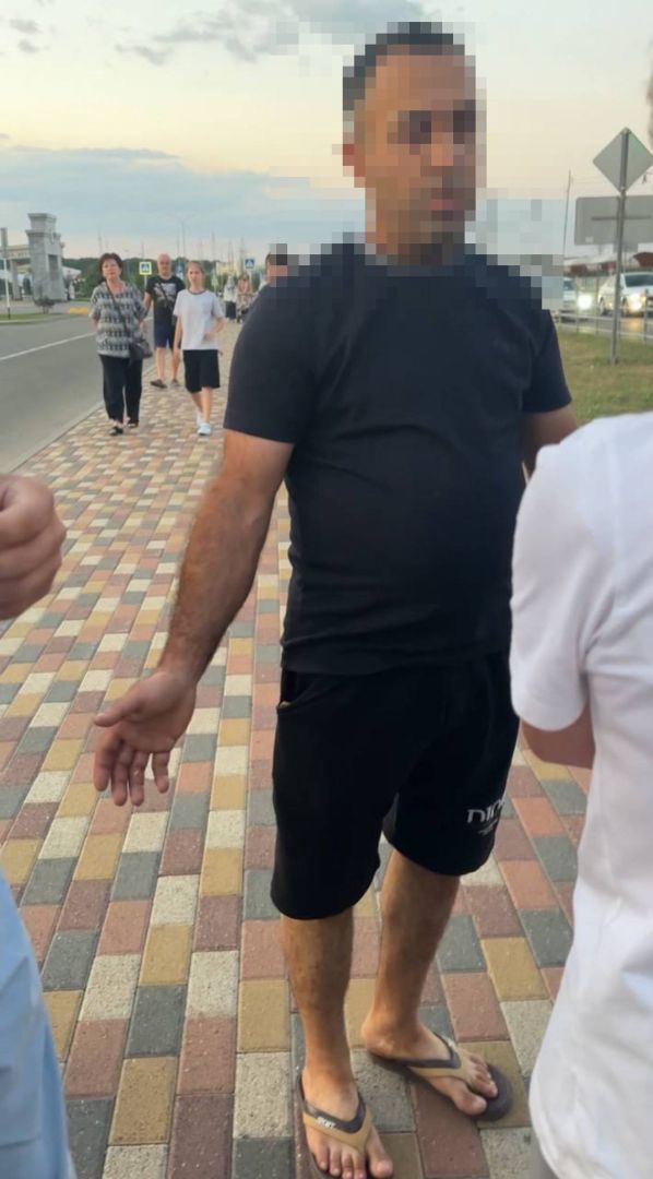 Иностранца, пристававшего к девушке в Ставрополе, выдворят из России