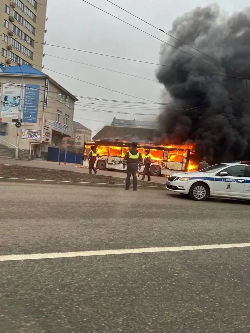 Стала известна предварительная причина возгорания троллейбуса в Ставрополе