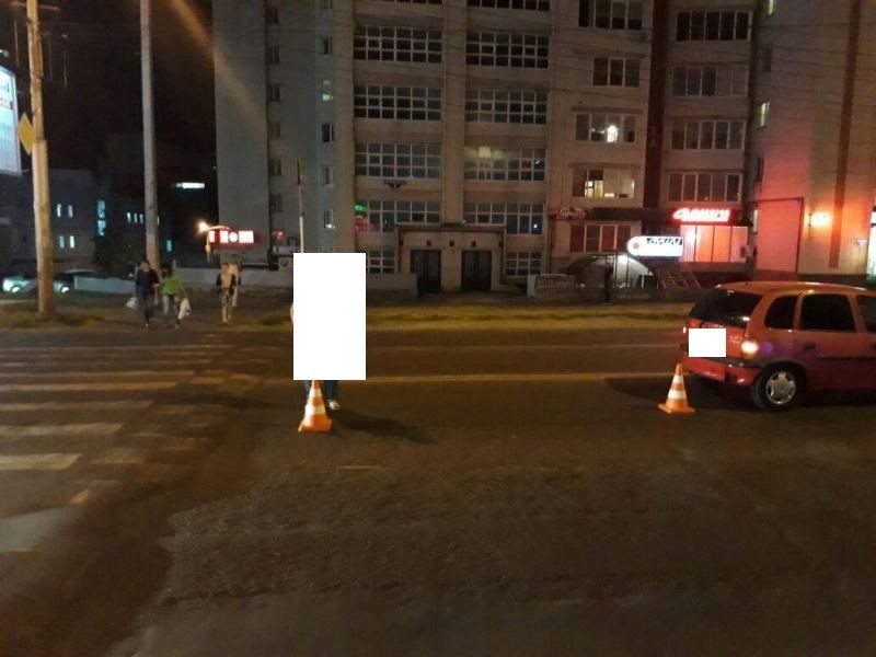 В Ставрополе мужчина угодил под колёса легковушки на пешеходном переходе В Ставрополе мужчина угодил под колёса легковушки на пешеходном переходе