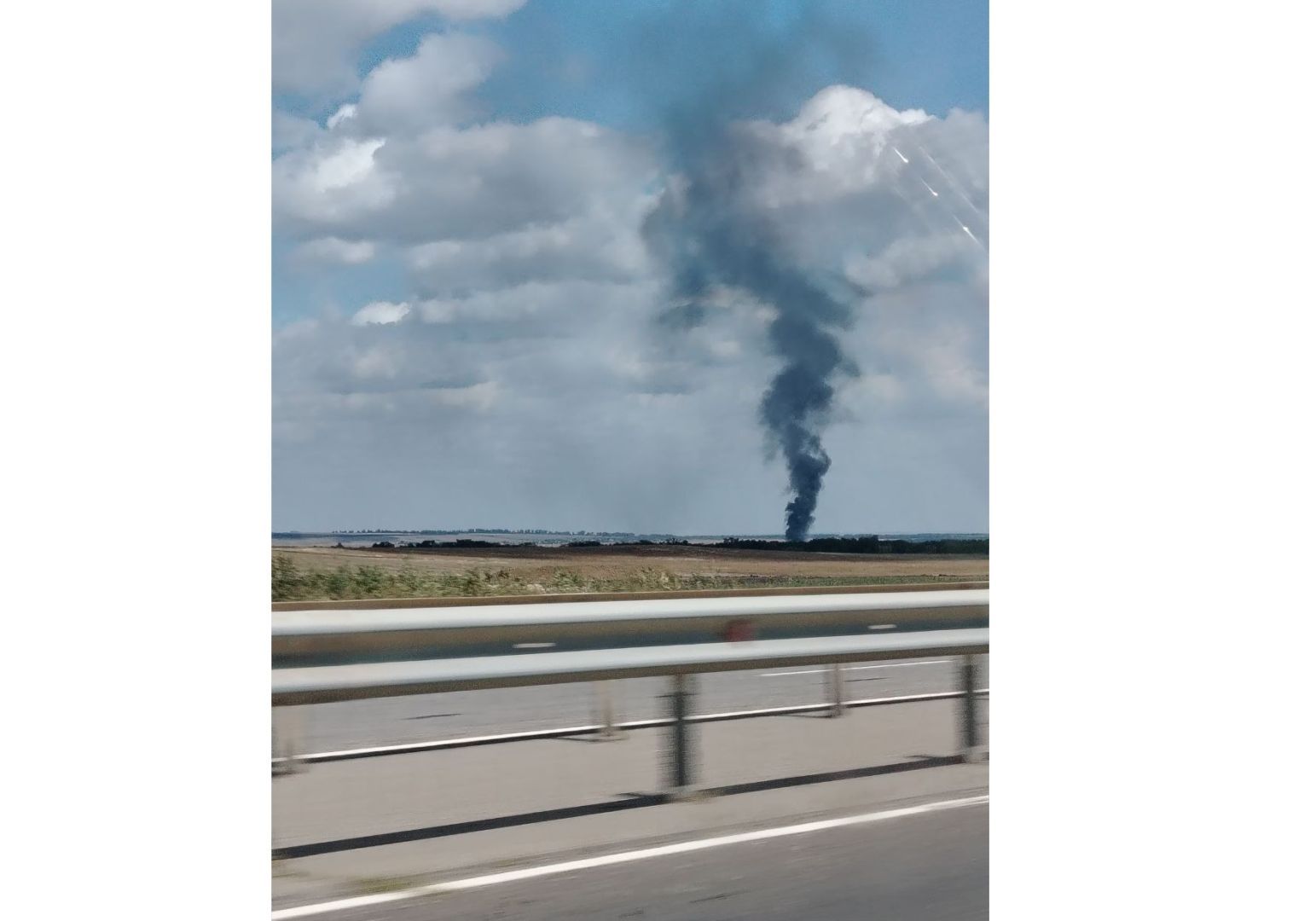 Вблизи Ставрополя тушат несколько пожаров