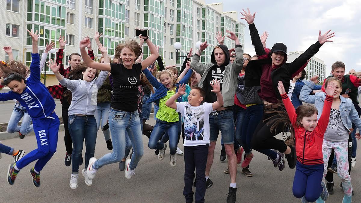 В «Гармонии» начало лета отметят Парадом цветов и мастер-классами