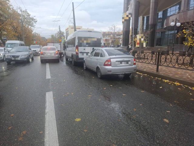 Пассажирка маршрутки пострадала в ДТП в Ставрополе