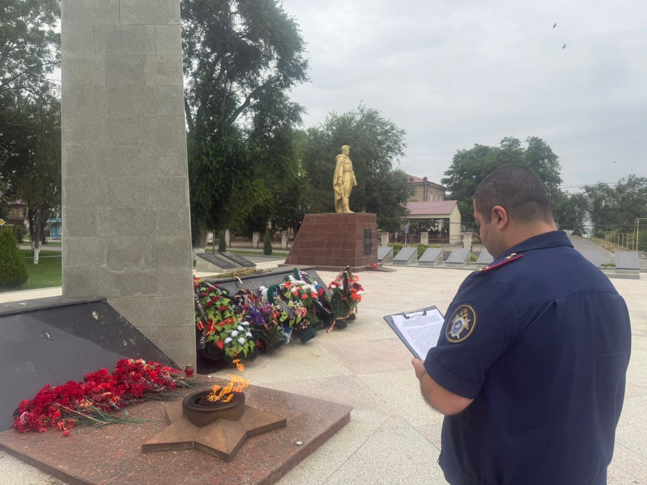 Двое мужчин отправятся в колонию за осквернение Вечного огня на Ставрополье