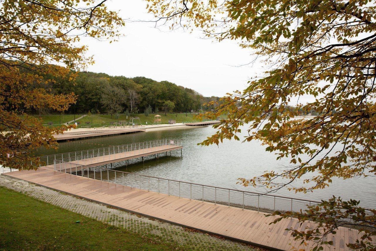 Комсомольский пруд Ставрополя закрывают на зимний сезон после 100 дней работы