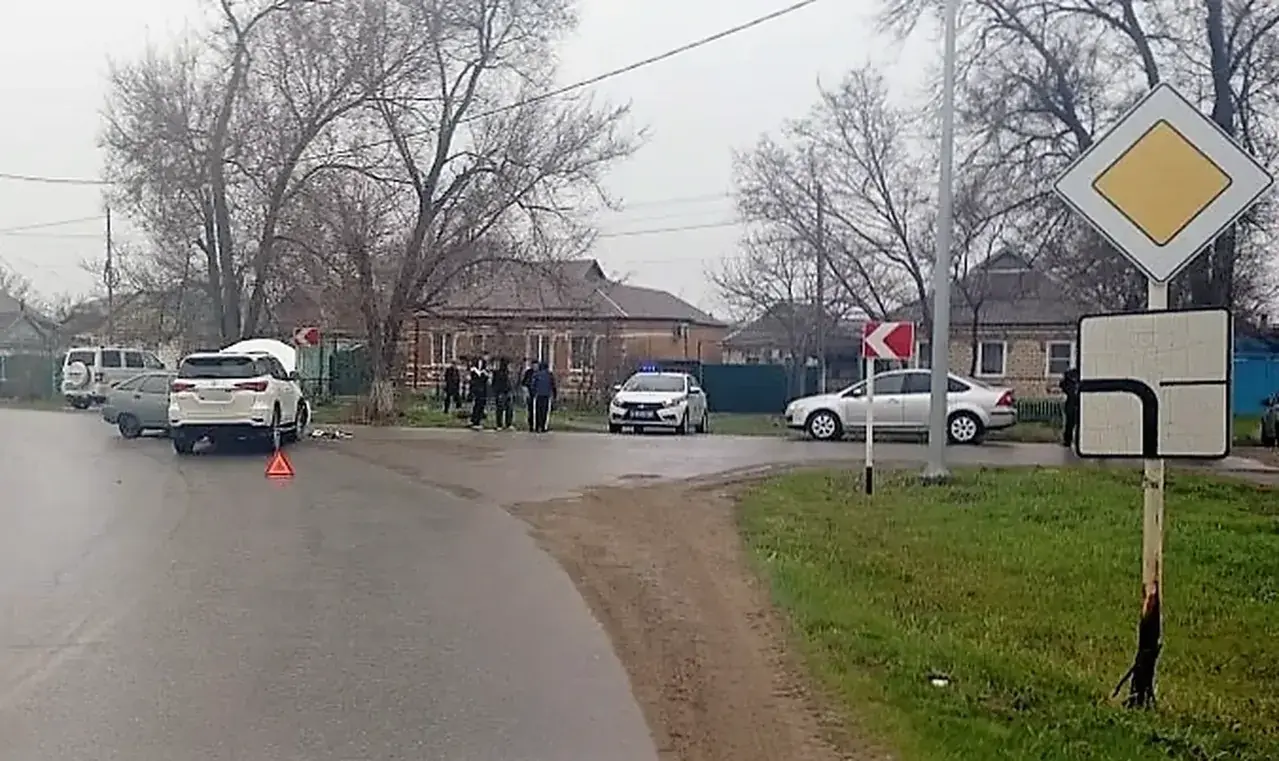 Два человека пострадали в аварии в селе Ставрополья