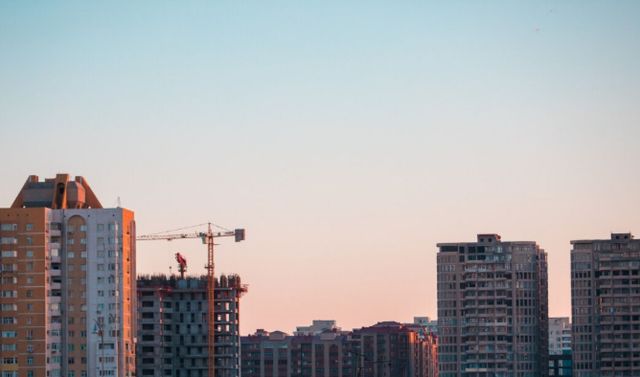 Ставрополье приобрело для детей-сирот более 560 квартир