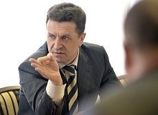 Валерий Гаевский провел встречу с представителями организаций инвалидов Валерий Гаевский провел встречу с представителями организаций инвалидов