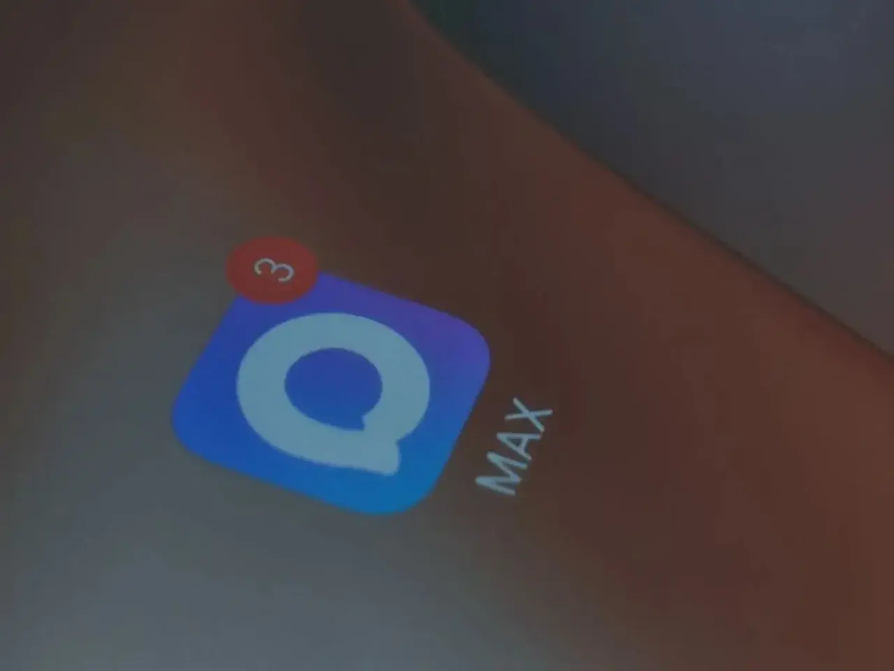 «Макс» временно не будет оповещать владельцев устройств Apple