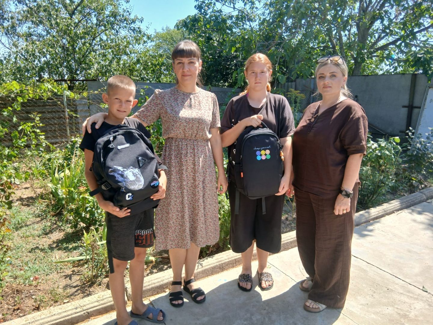 На Ставрополье нуждающимся семьям помогают собрать детей в школу