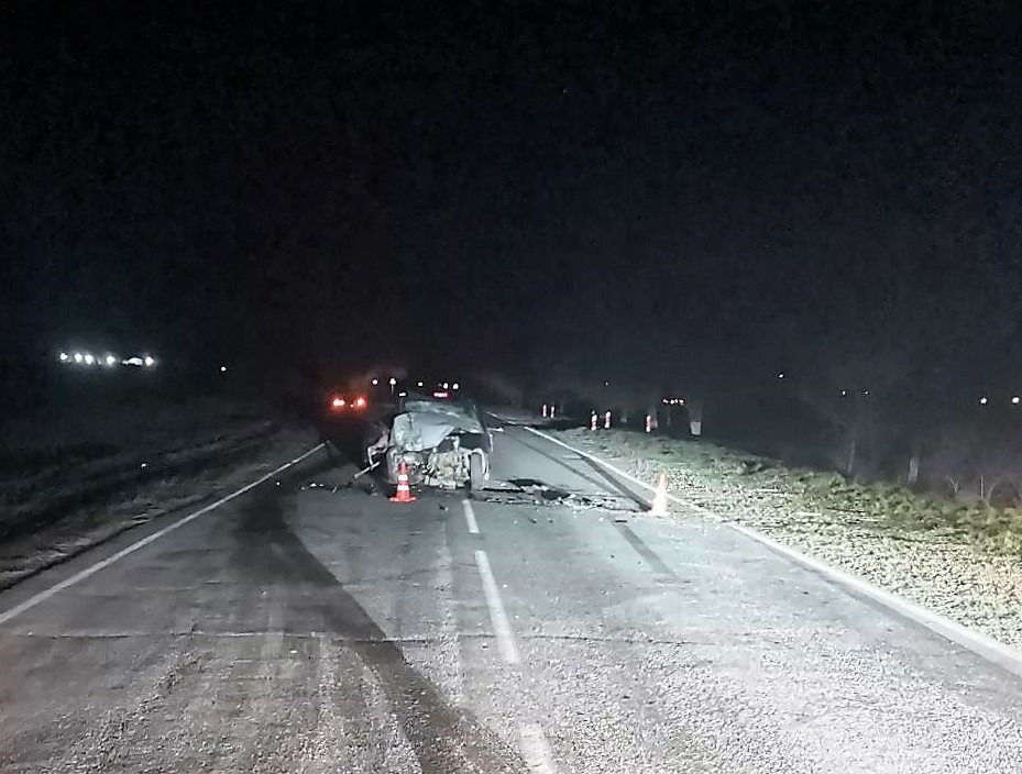 На Ставрополье в ДТП при обгоне пострадали водители и подросток-пассажир