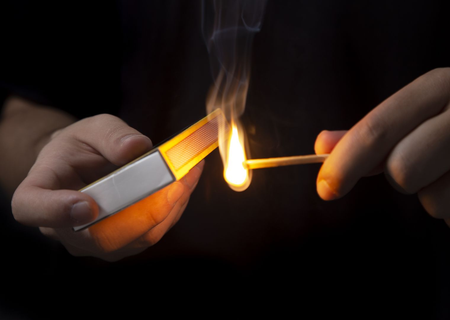 Неизвестные подожгли здание краевого союза ветеранов боевых действий в горячих точках