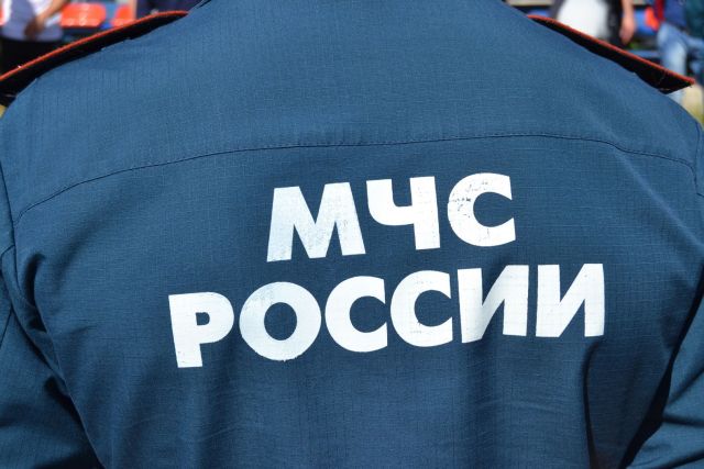 В Ставрополе спасли девочку, висевшую на балконе 4 этажа В Ставрополе спасли девочку, висевшую на балконе 4 этажа