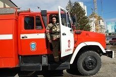 В Ставрополе пожарные спасли из огня женщину и её маленькую дочь В Ставрополе пожарные спасли из огня женщину и её маленькую дочь