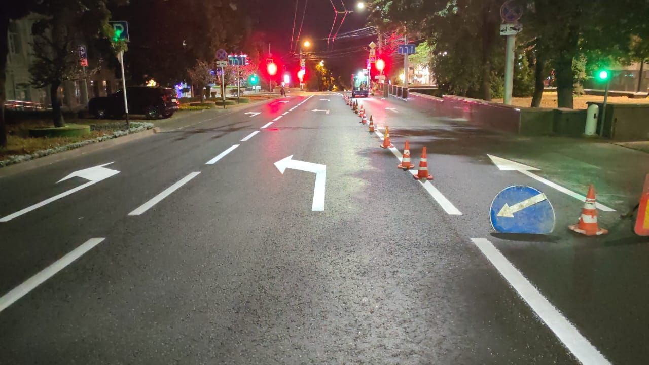 Более 17 тыс. квадратных метров дорожной разметки появились у школ и детсадов Ставрополя