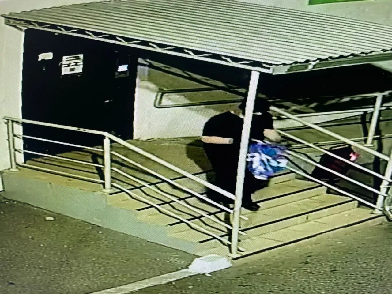 Снял ЖД пути и хотел поджечь электрощитовую: молодой ставрополец проведёт в колонии 12 лет за помощь террористам