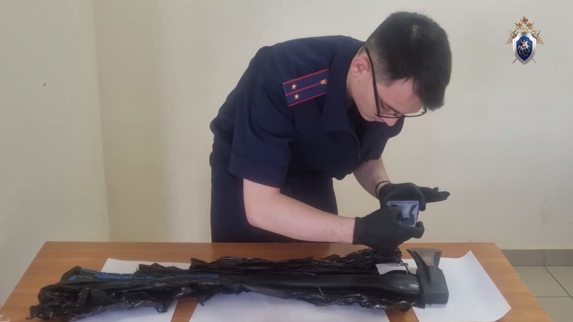 Ставрополец пытался убить 72-летнего отца топором