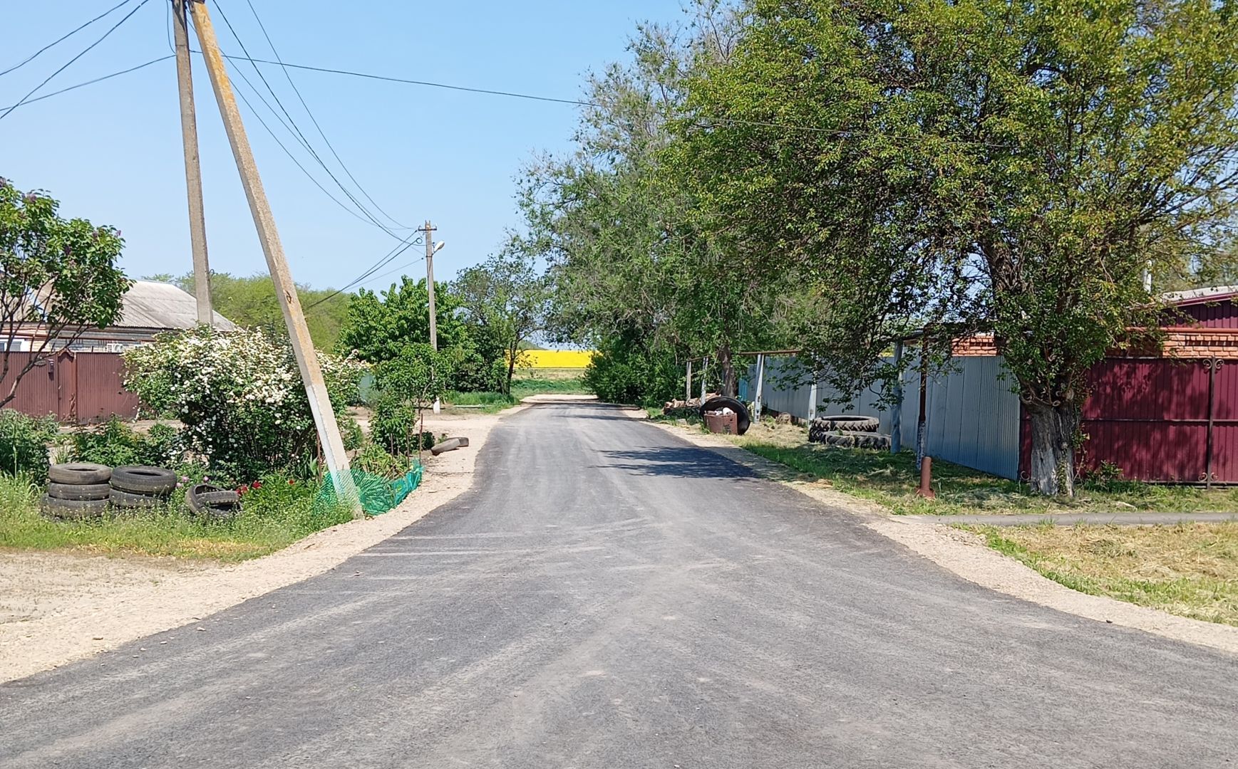 На Ставрополье за 3,8 млн рублей заасфальтировали поселковую дорогу