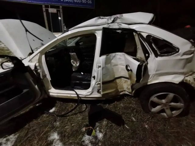 Водитель-бесправник и его пассажир попали в больницу после ДТП под Ставрополем